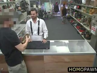Guy sucked gotak behind the counter